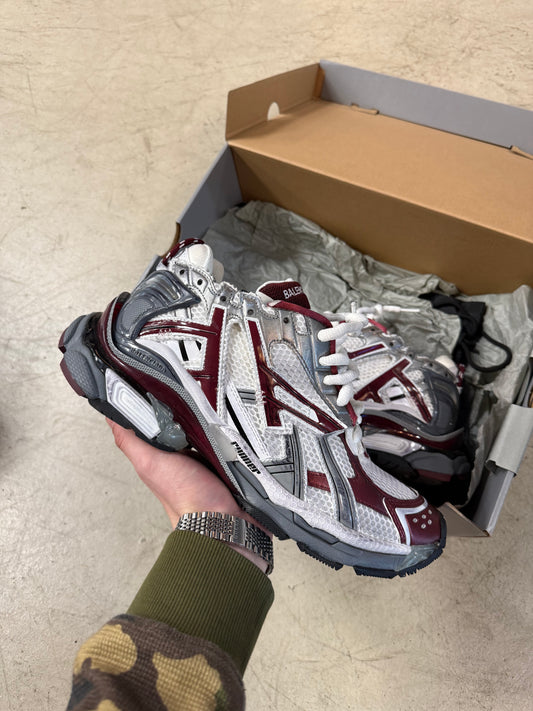 Balenciaga Runner Bordeaux 43