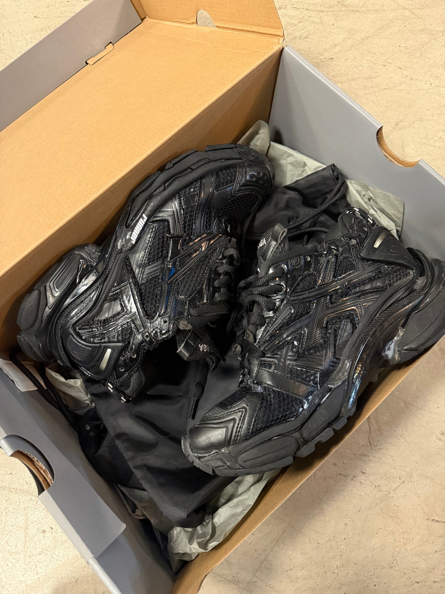 Balenciaga Runner Black 40