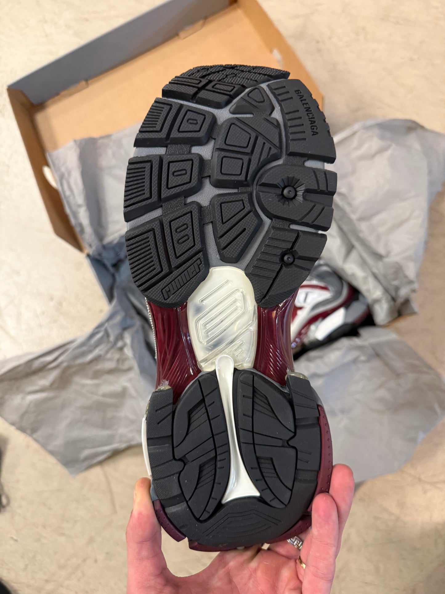 Balenciaga Runner Bordeaux