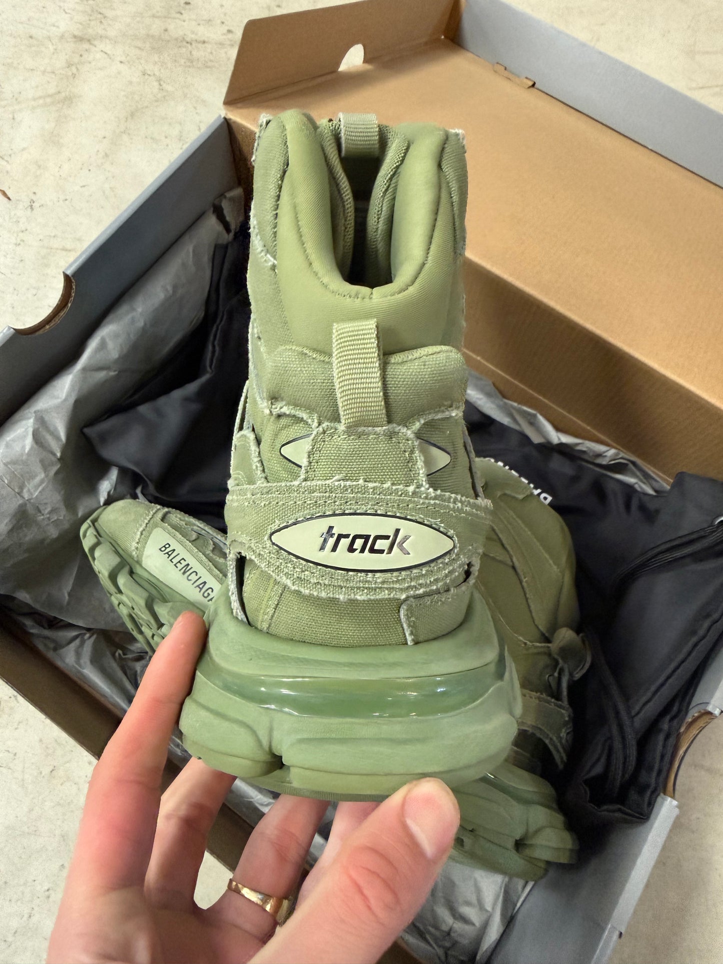 Balenciaga Track High Kaki 43