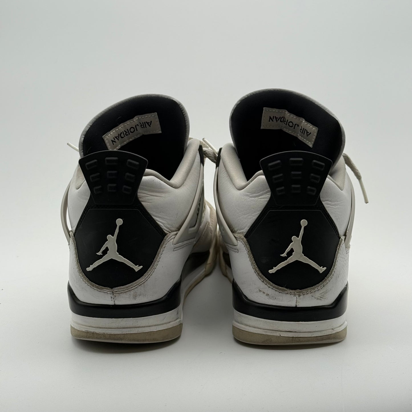 Jordan 4 Military Black 42,5