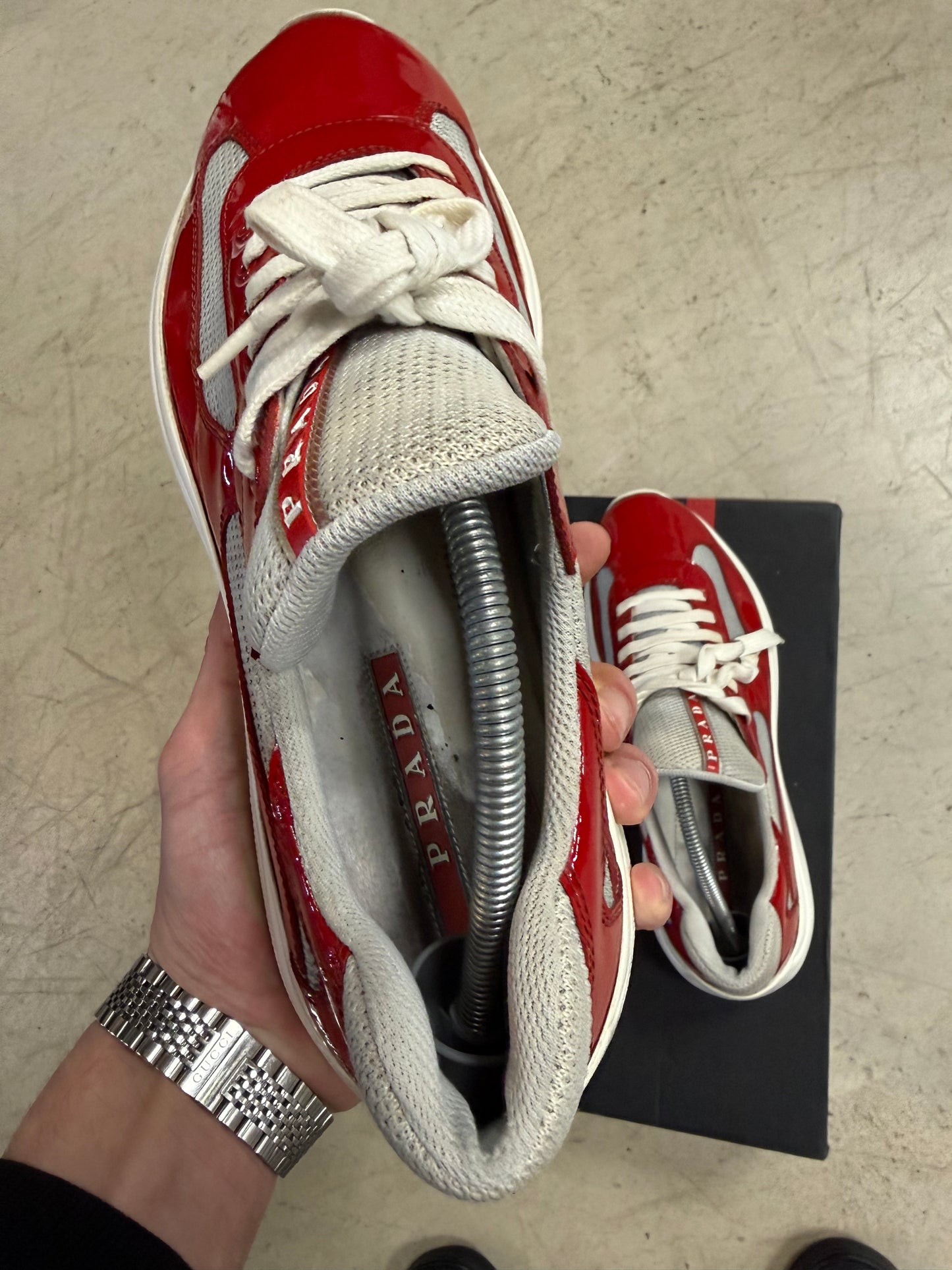 Prada America’s Cup Red 42,5