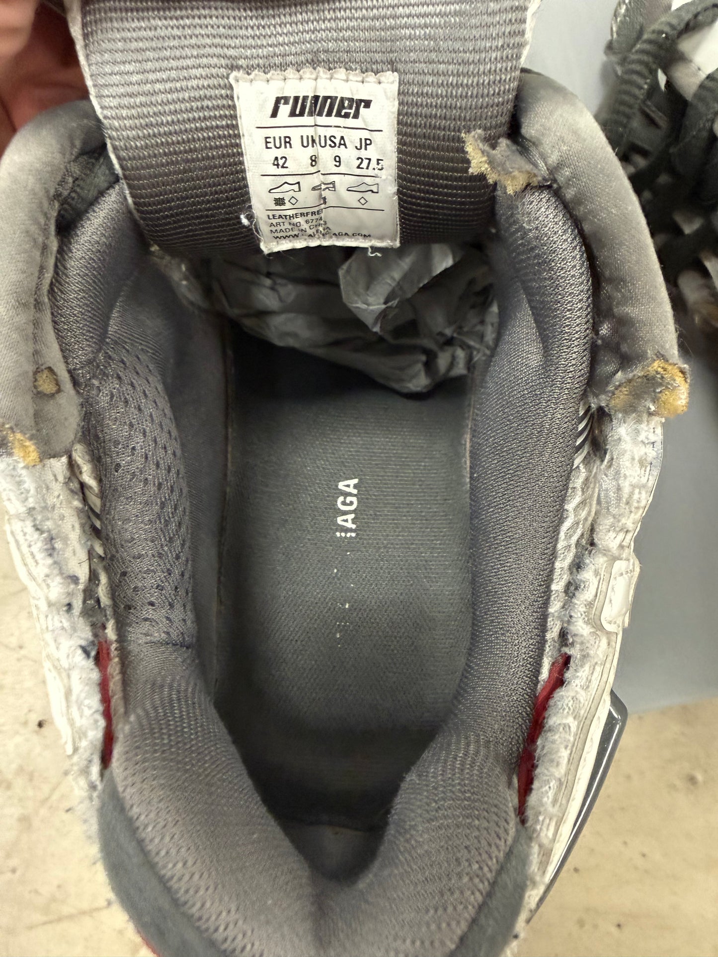 Balenciaga Runner Multi 42