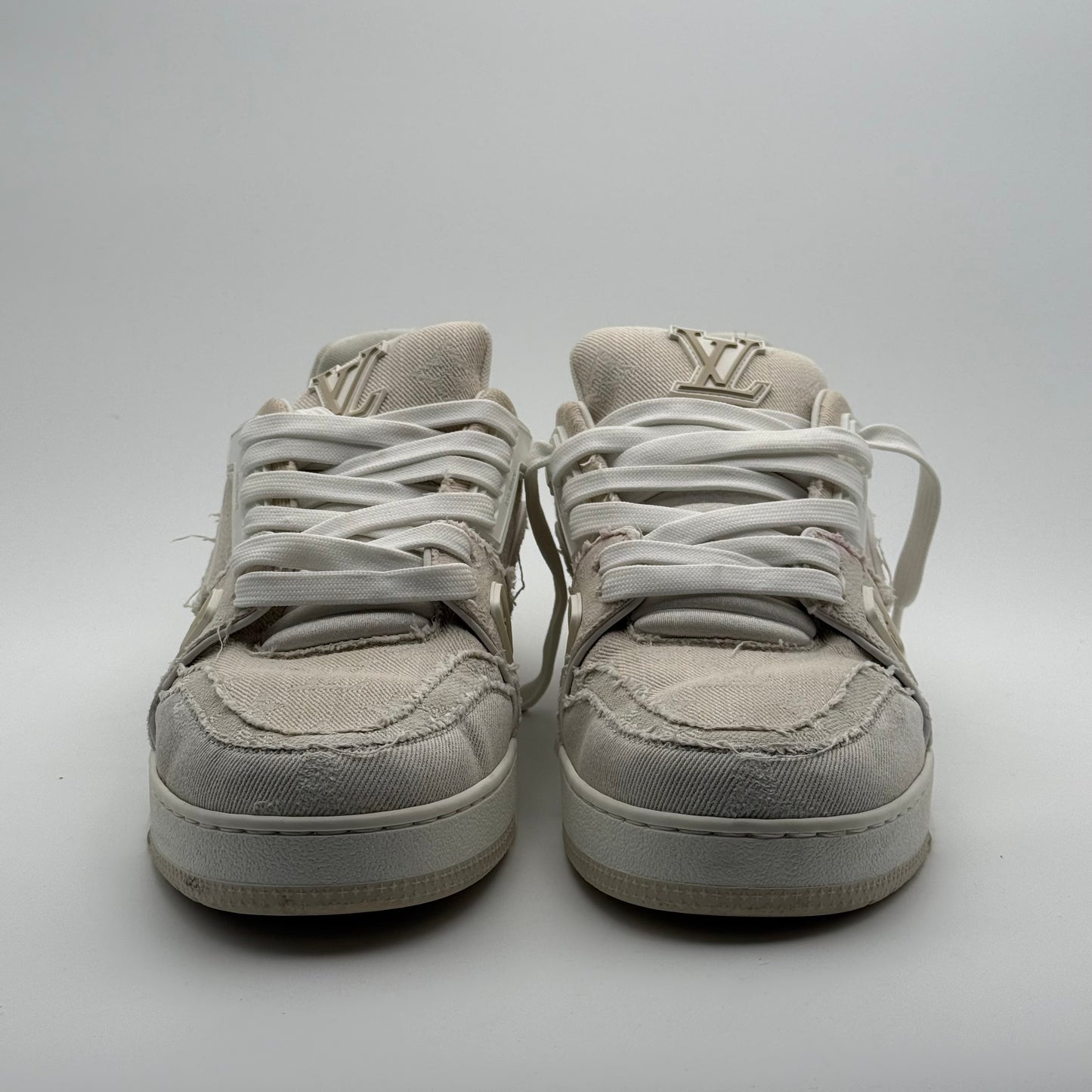 Louis Vuitton Trainer Beige 43