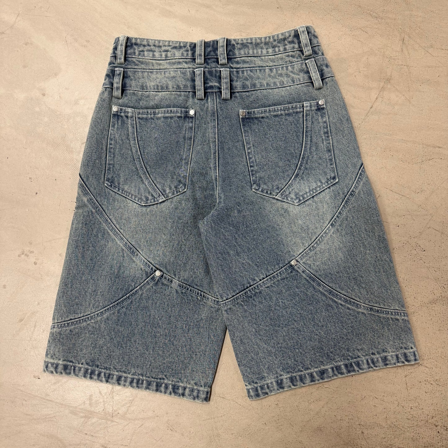 Short Genese Jean Bleu