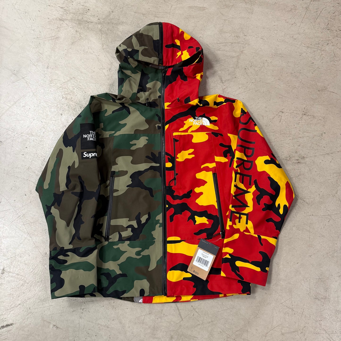 Jacket Supreme x The North Face Camo Swap