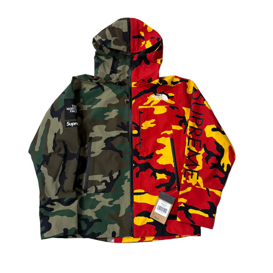 Jacket Supreme x The North Face Camo Swap