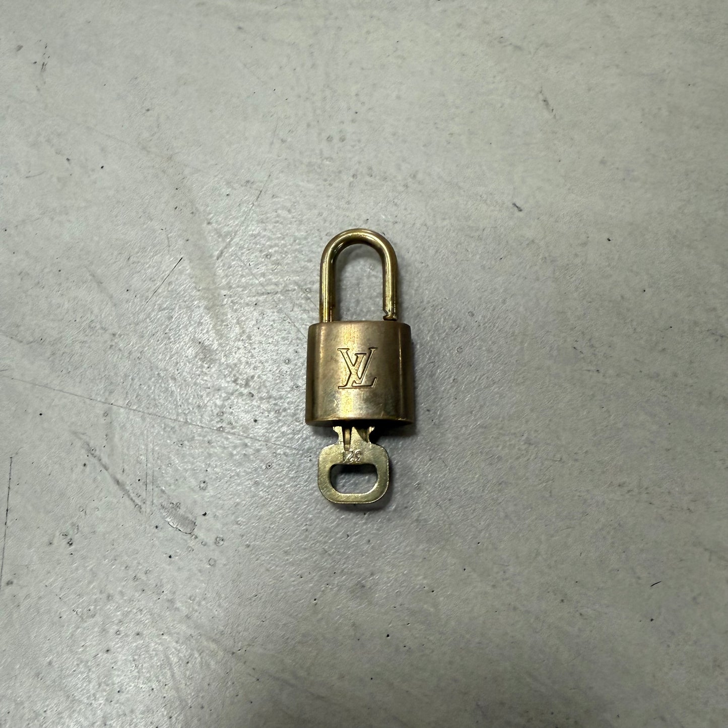 Cadenat Louis Vuitton