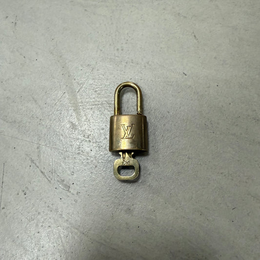Cadenat Louis Vuitton