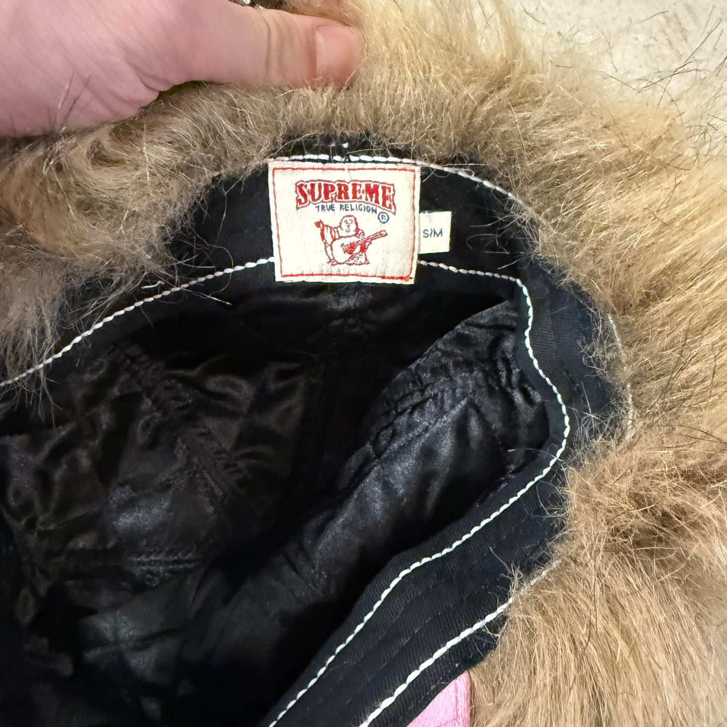 Casquette Supreme x True Religion Rose