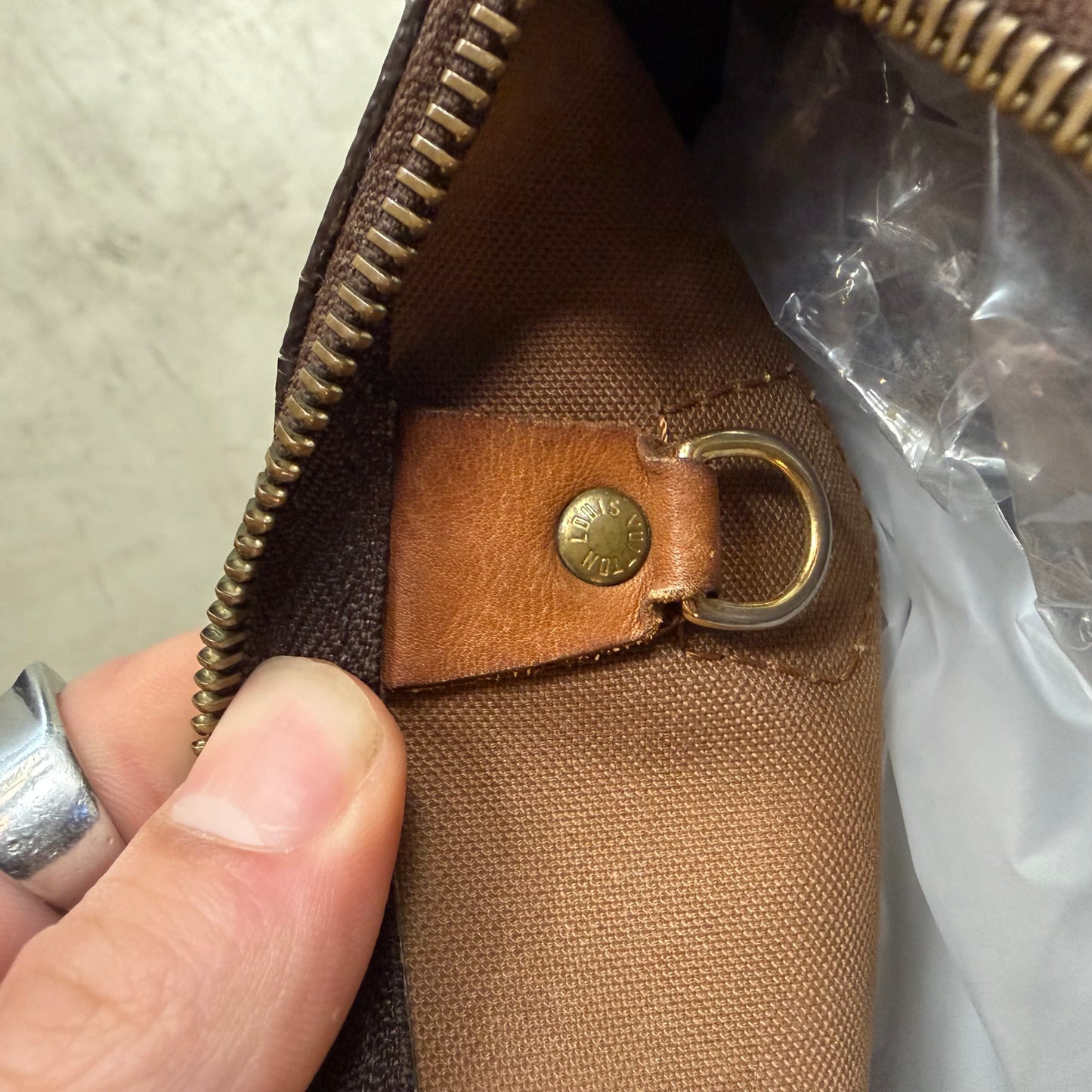 Louis Vuitton Speedy 25