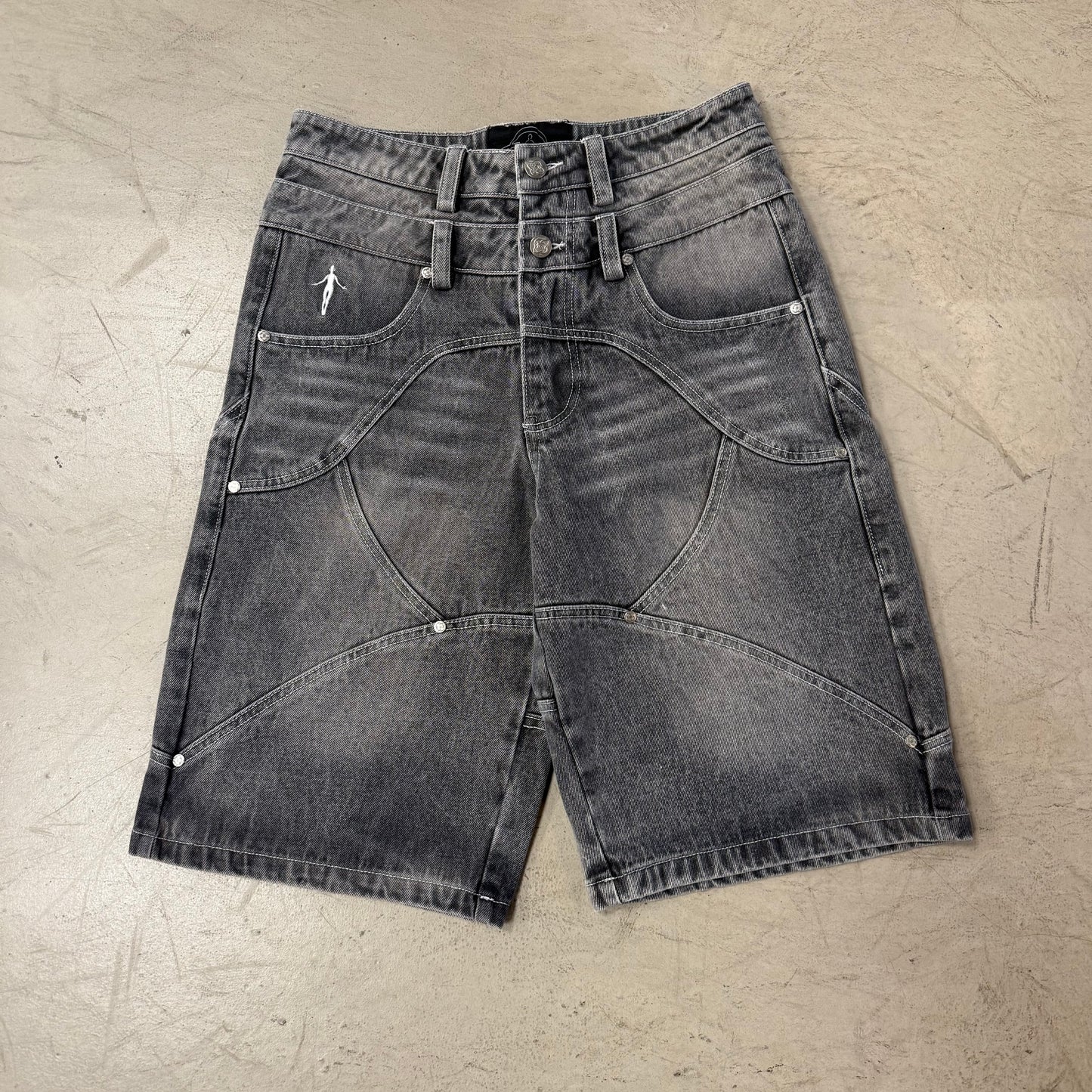 Short Genese Jean Gris