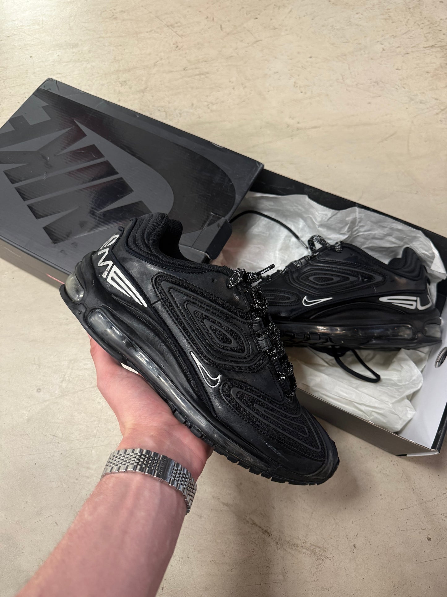 Nike Air Max 98 Supreme Black 44