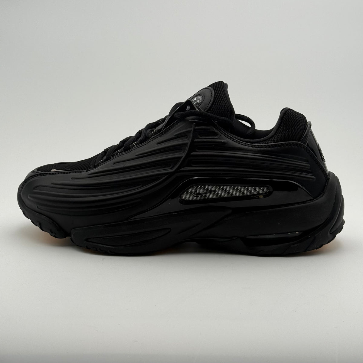 Nocta Hot Step 2 Black 44