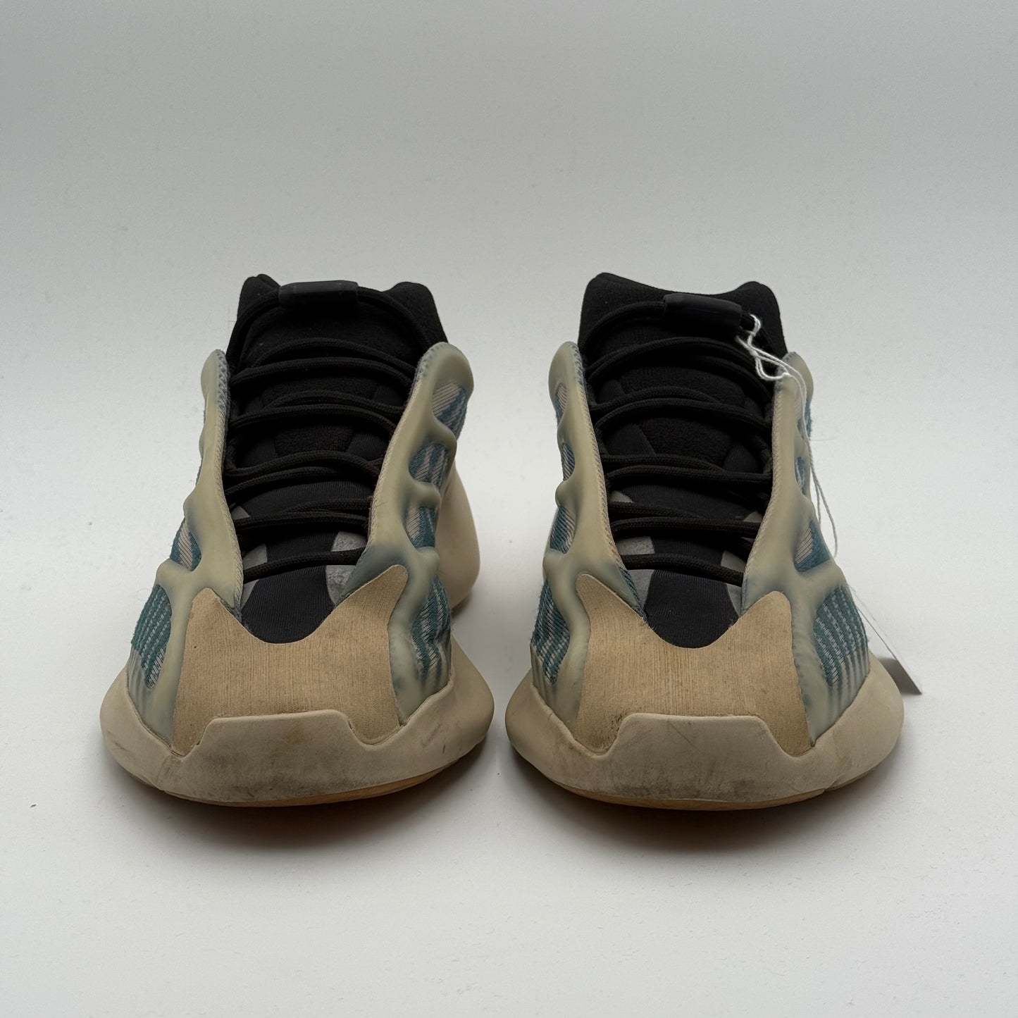 Yeezy 700v2 Kyanite 42