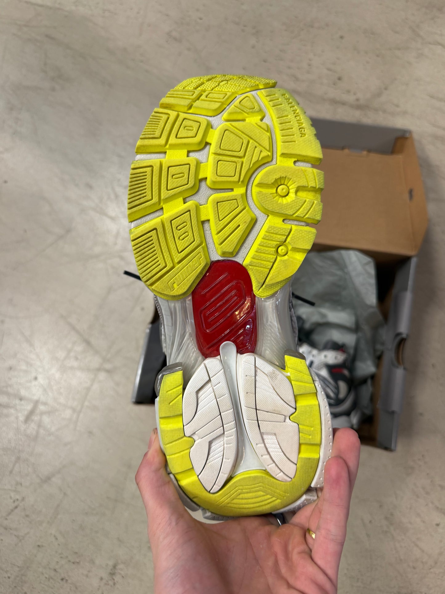 Balenciaga Runner Multi 40