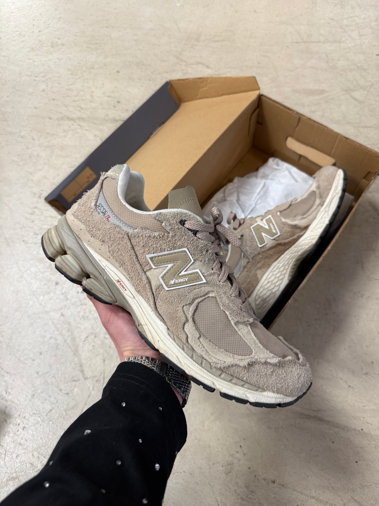 New Balance 2002r Protection Pack Beige 45
