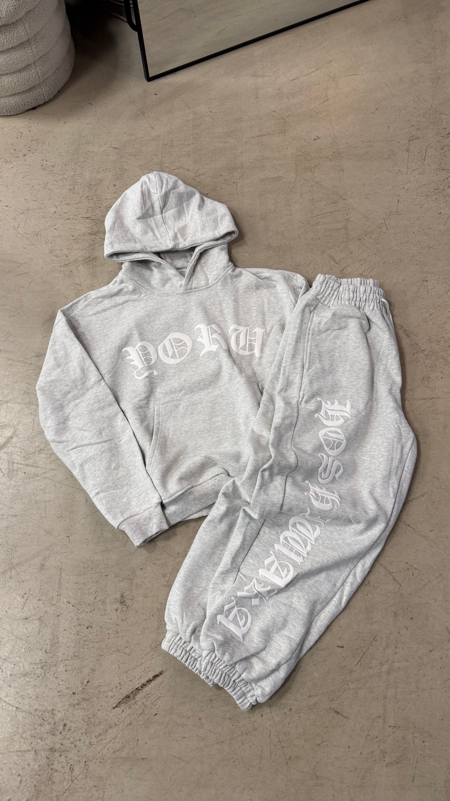 Sweat Yoru Diamond Gris