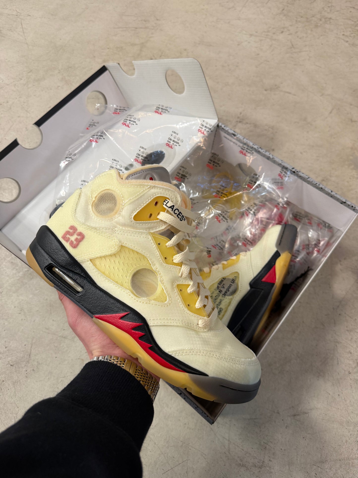 Jordan 5 Off White Sail 42