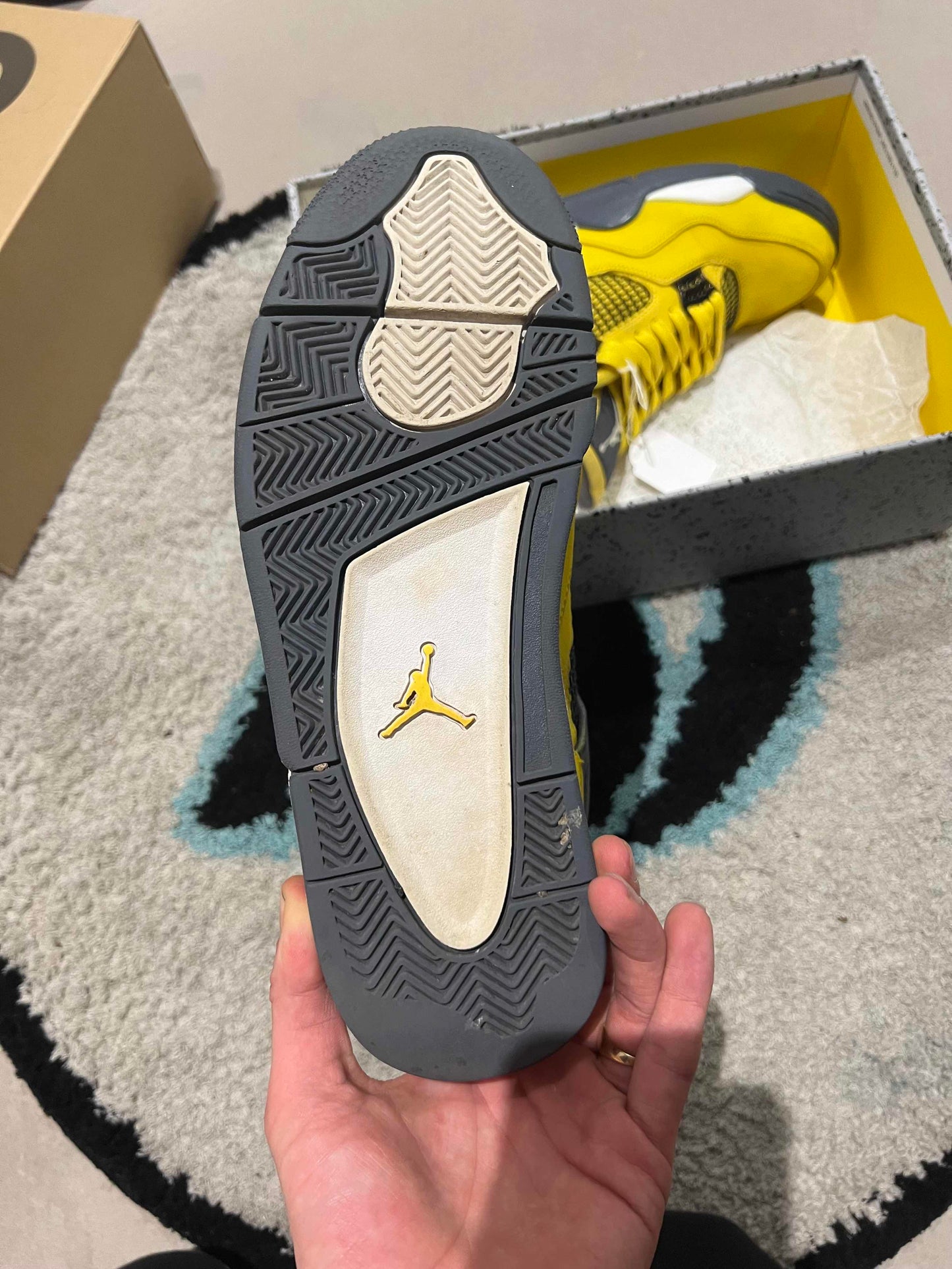 Jordan 4 Lightning 43