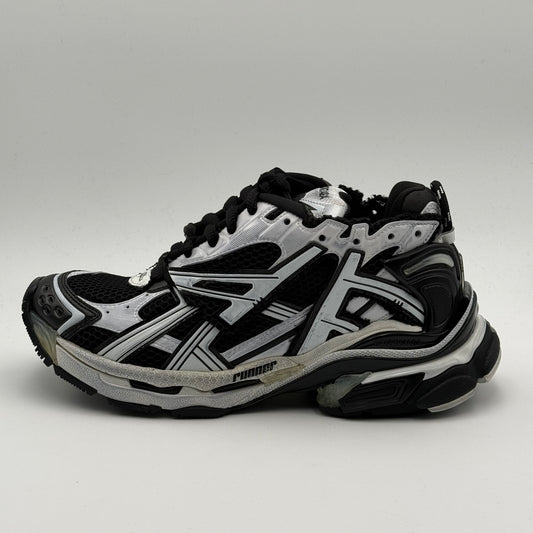 Balenciaga Runner Oreo 40