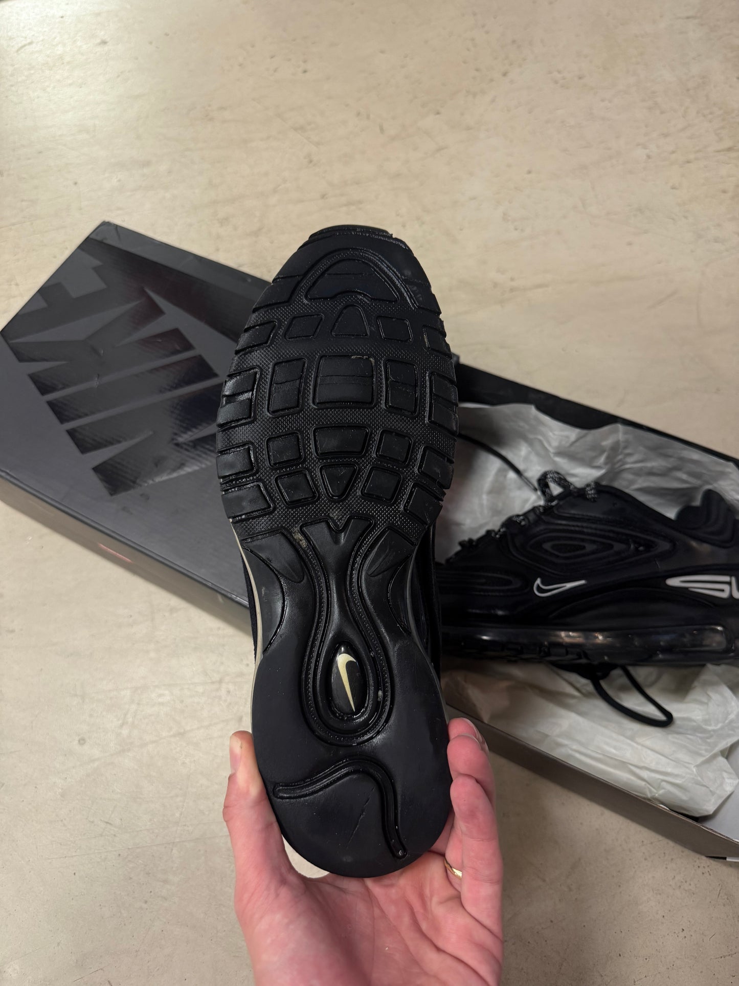 Nike Air Max 98 Supreme Black 44