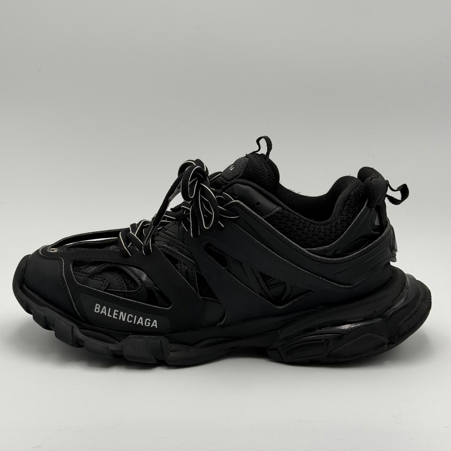 Balenciaga Track Black 42