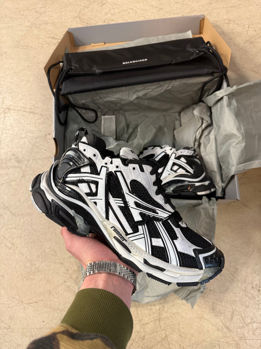Balenciaga Runner Black & White