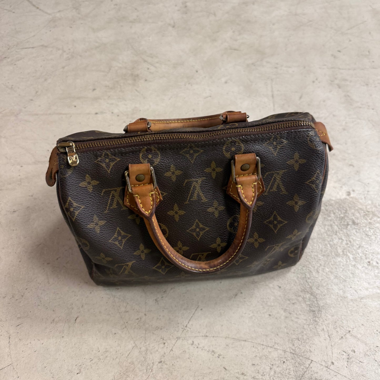 Louis Vuitton Speedy 25