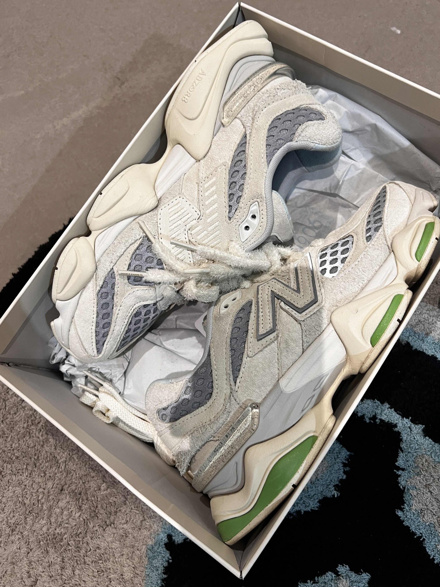 New Balance 9060 Brick & Woods 42