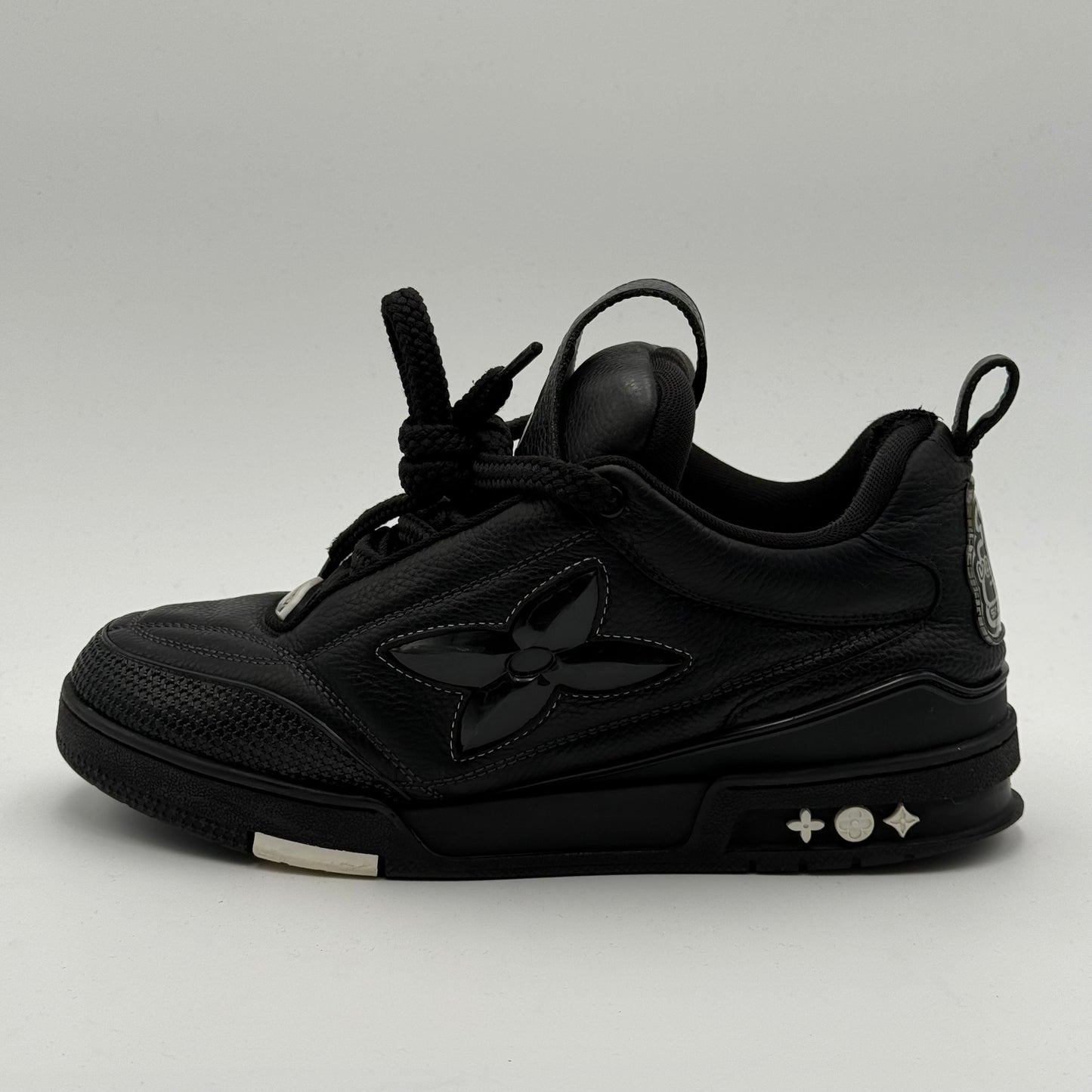 Louis Vuitton Skate Black 43