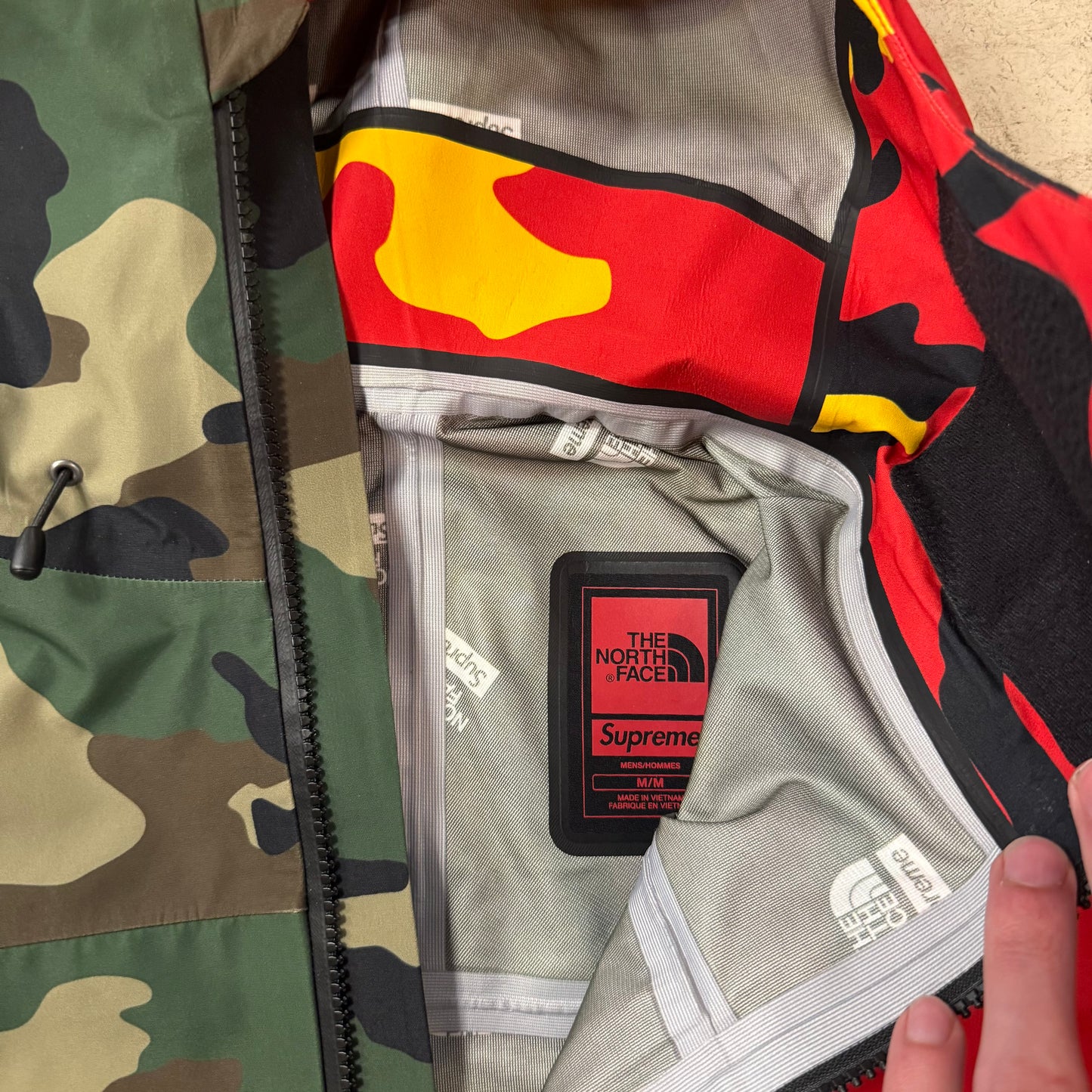 Jacket Supreme x The North Face Camo Swap