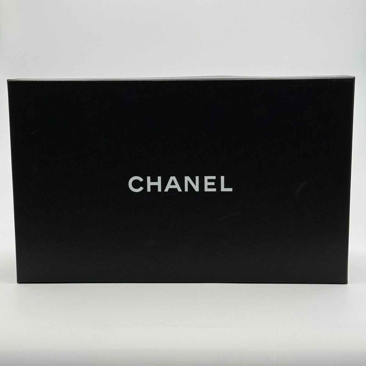Chanel Runner Black & White 41