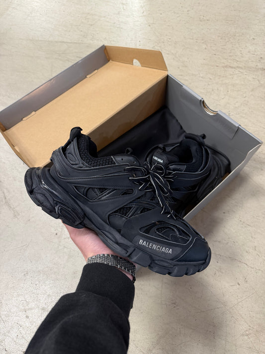 Balenciaga Track Black 42