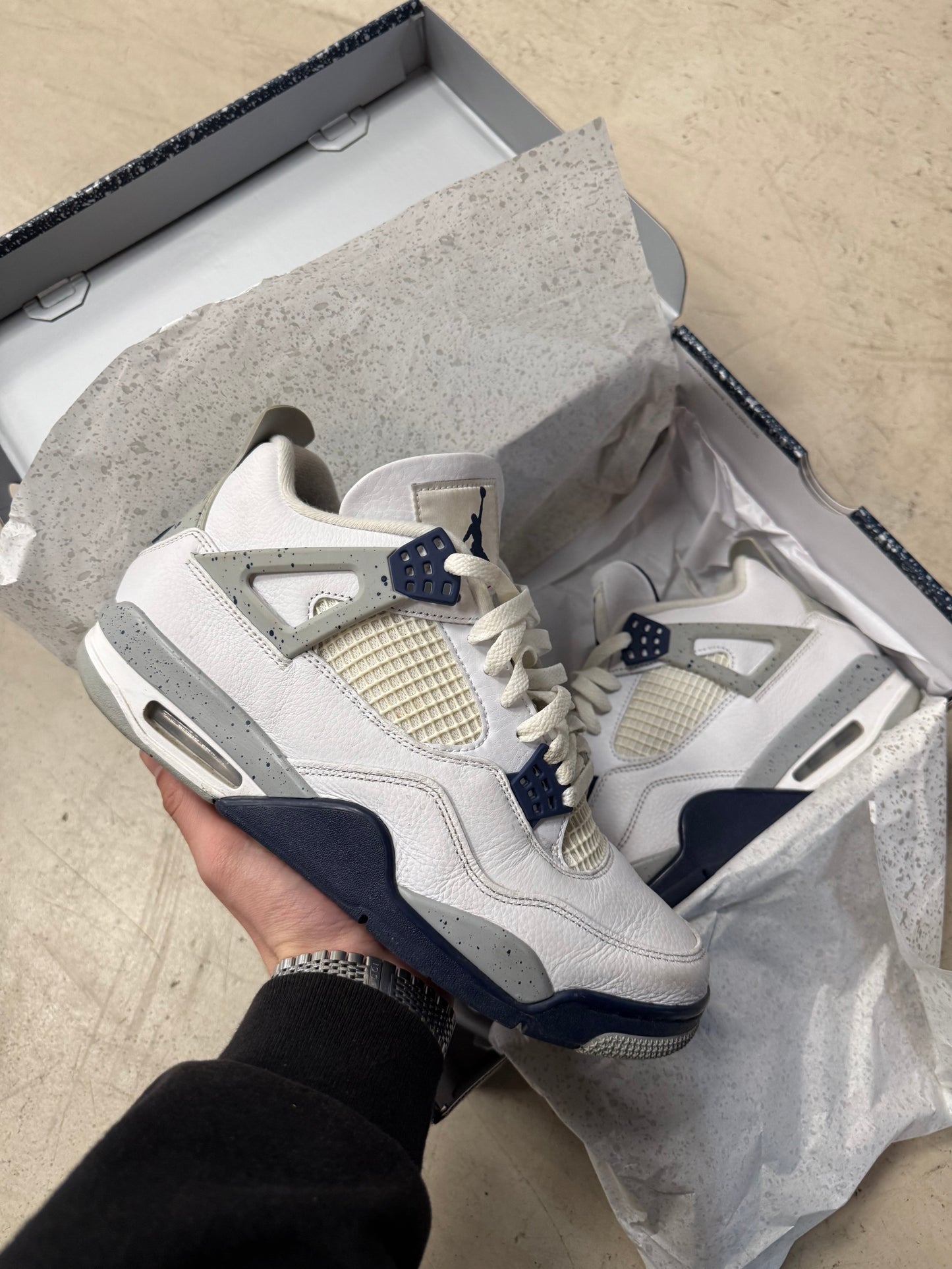 Jordan 4 Midnight Navy 44,5