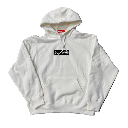Sweat Supreme Box Logo Paris 10’s « Tour De Force »