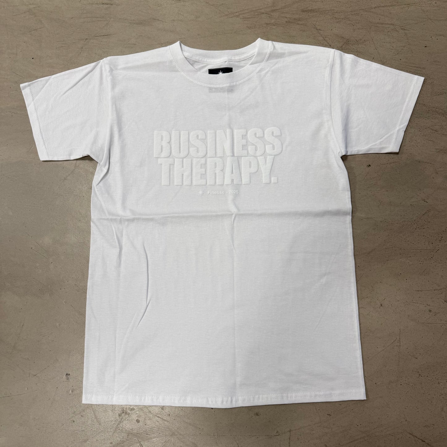 Tee Shirt Finesse "Business Therapy" Blanc