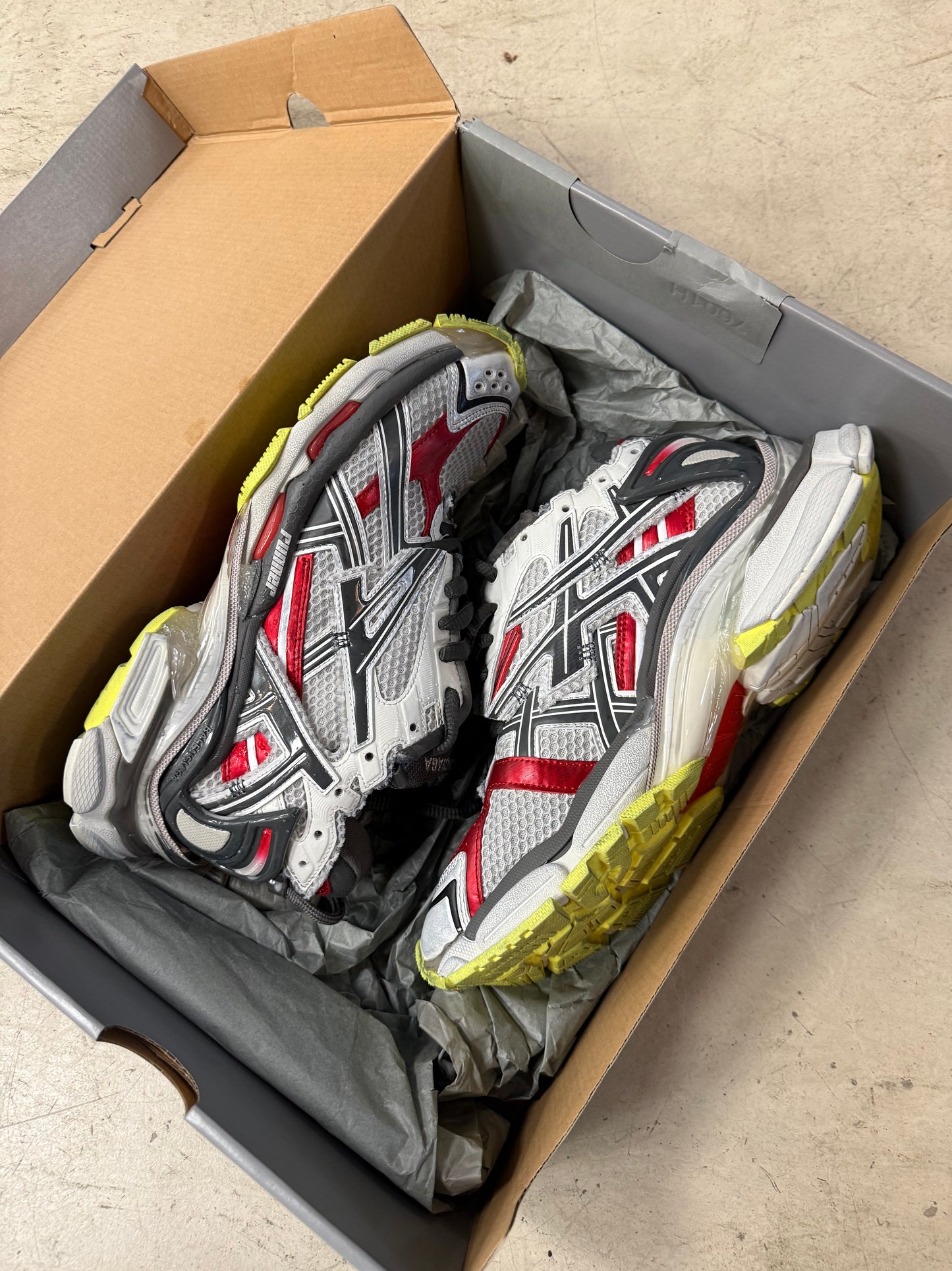 Balenciaga Runner Multi Red