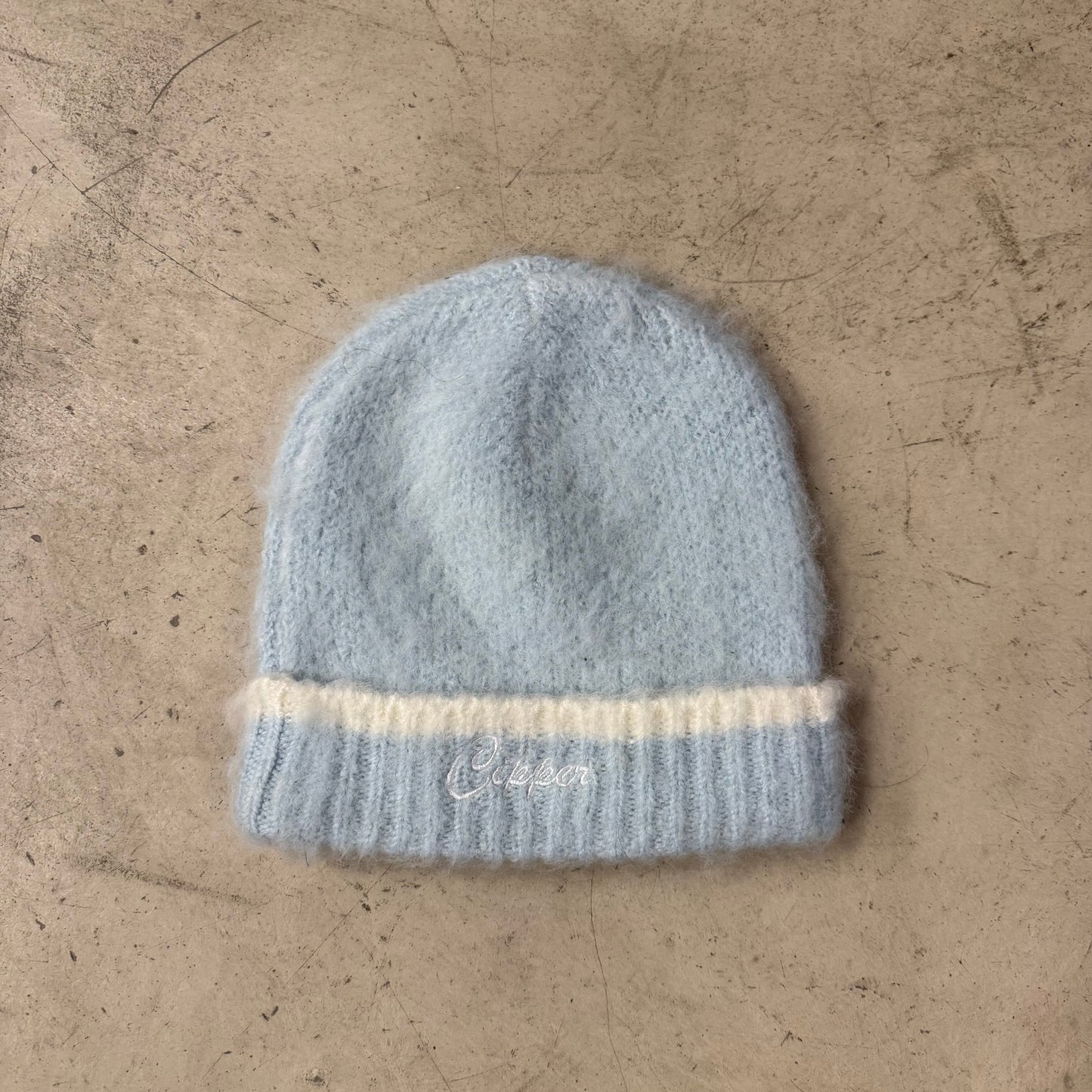 Bonnet 80cipper Bleu mohair