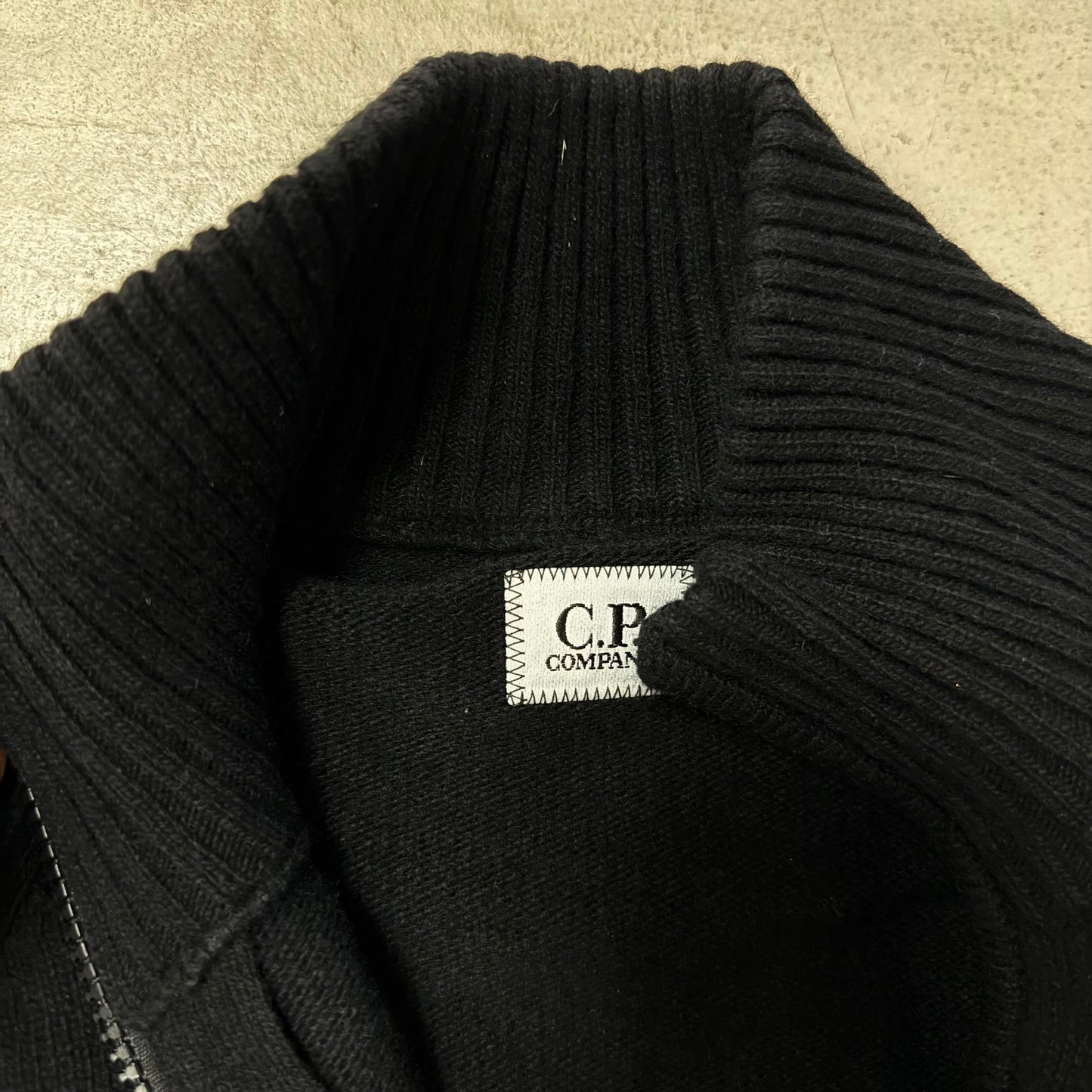 Veste Zip Noir CP Company Occasion