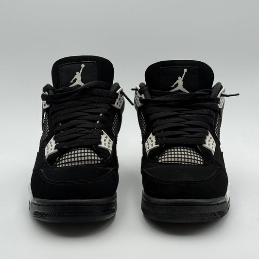Jordan 4 White Thunder 44