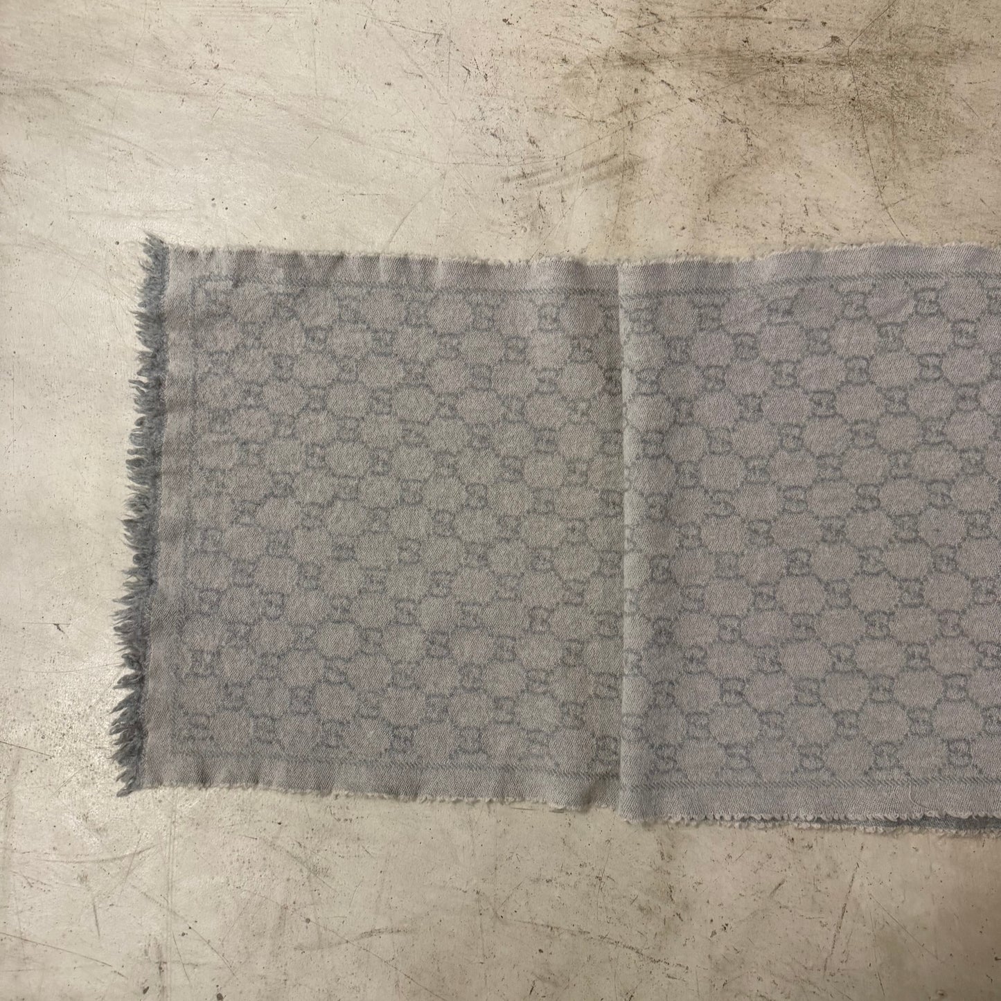 Echarpe Gucci Gris Clair