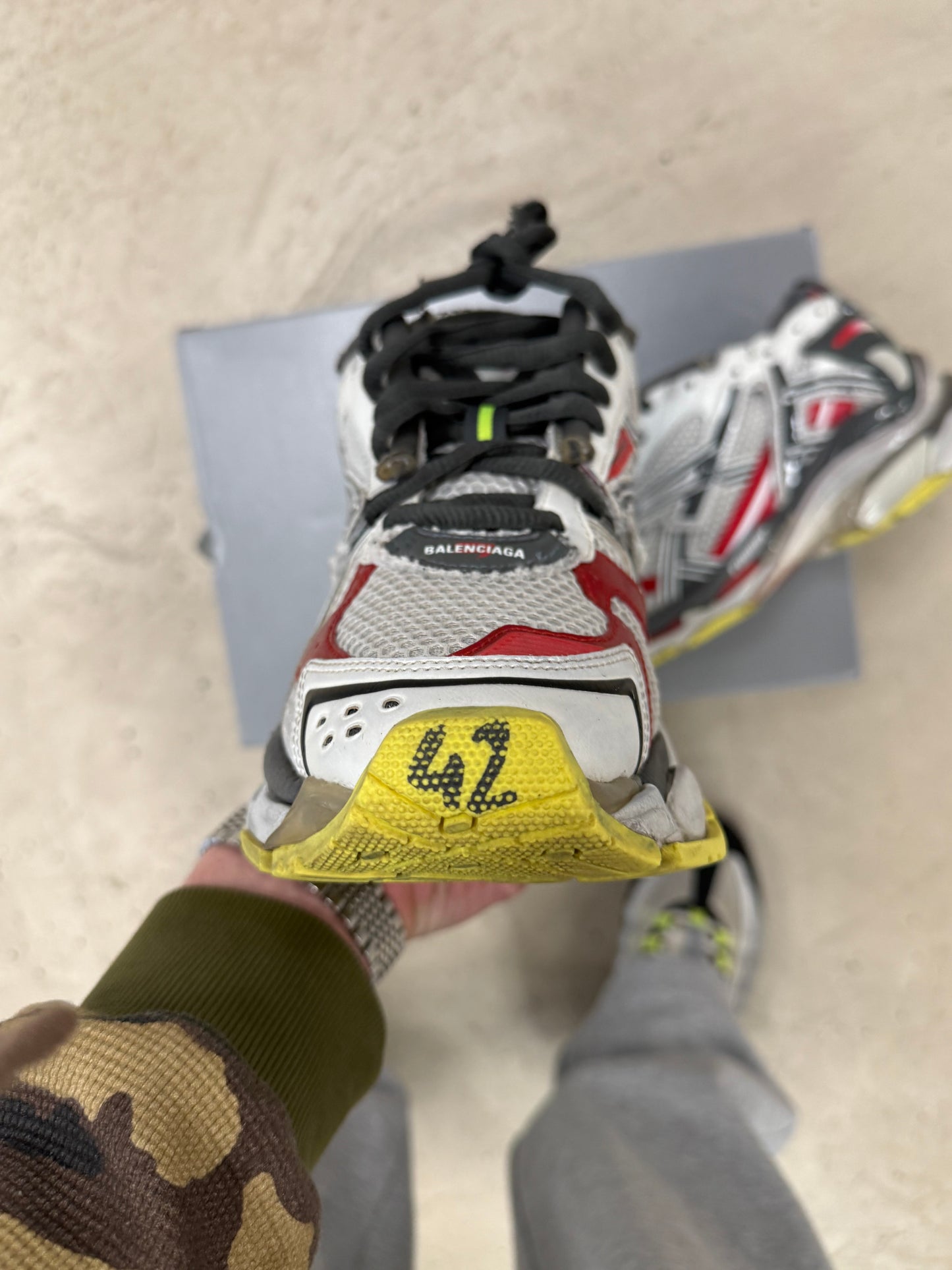 Balenciaga Runner Multi 42