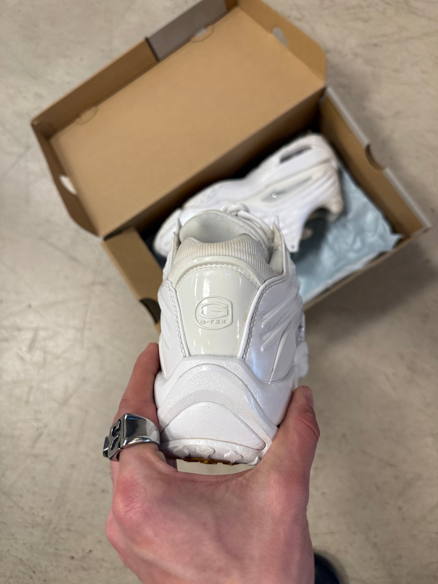 Nocta Hot Step 2 White 44