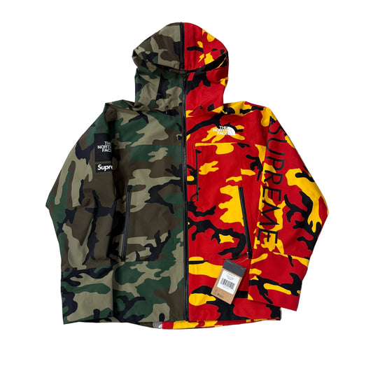 Jacket Supreme x The North Face Camo Swap