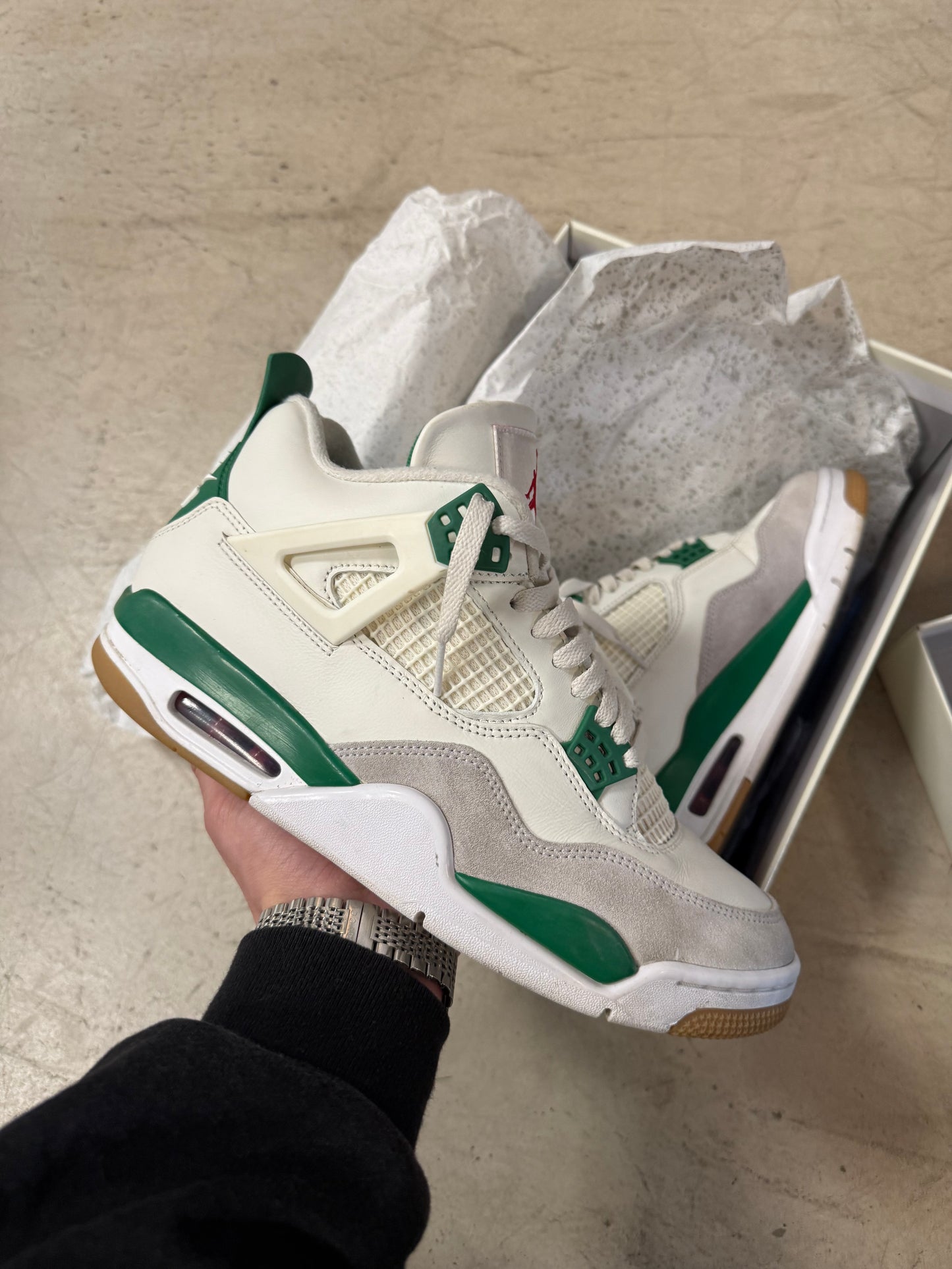Jordan 4 SB Pine Green 44