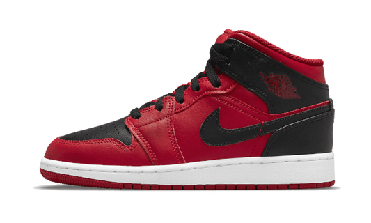 air-jordan-1-mid-reverse-bred-5199ee