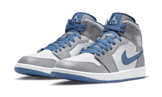 air-jordan-1-mid-true-blue-5199ee