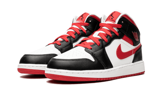 air-jordan-1-mid-very-berry-5199ee