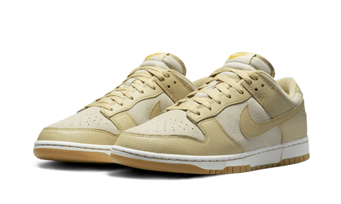 dunk-low-khaki-suede-gum-5199ee